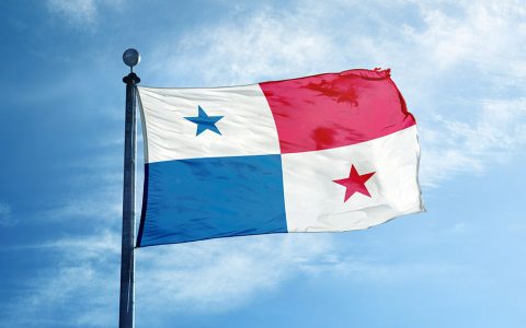 Composición y Uso adecuado de la Bandera Nacional de Panamá