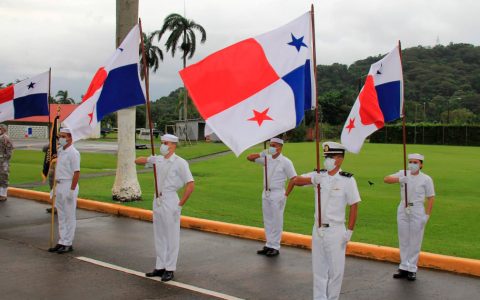 Tributo a la Bandera